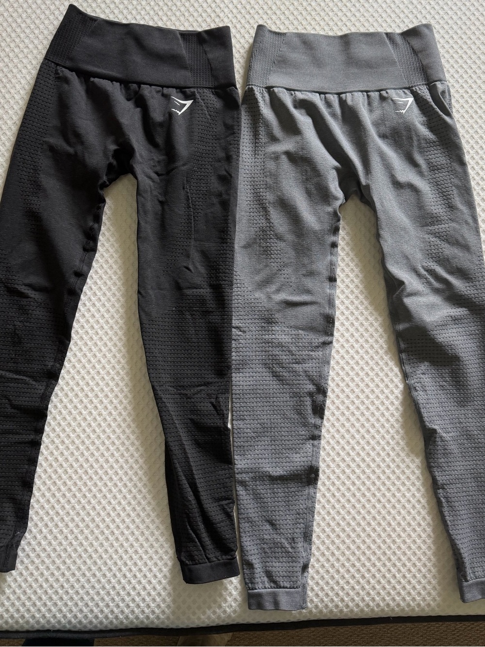 Gymshark XS Vital Seamless 2.0 Leggings Bundle - Black & Gray